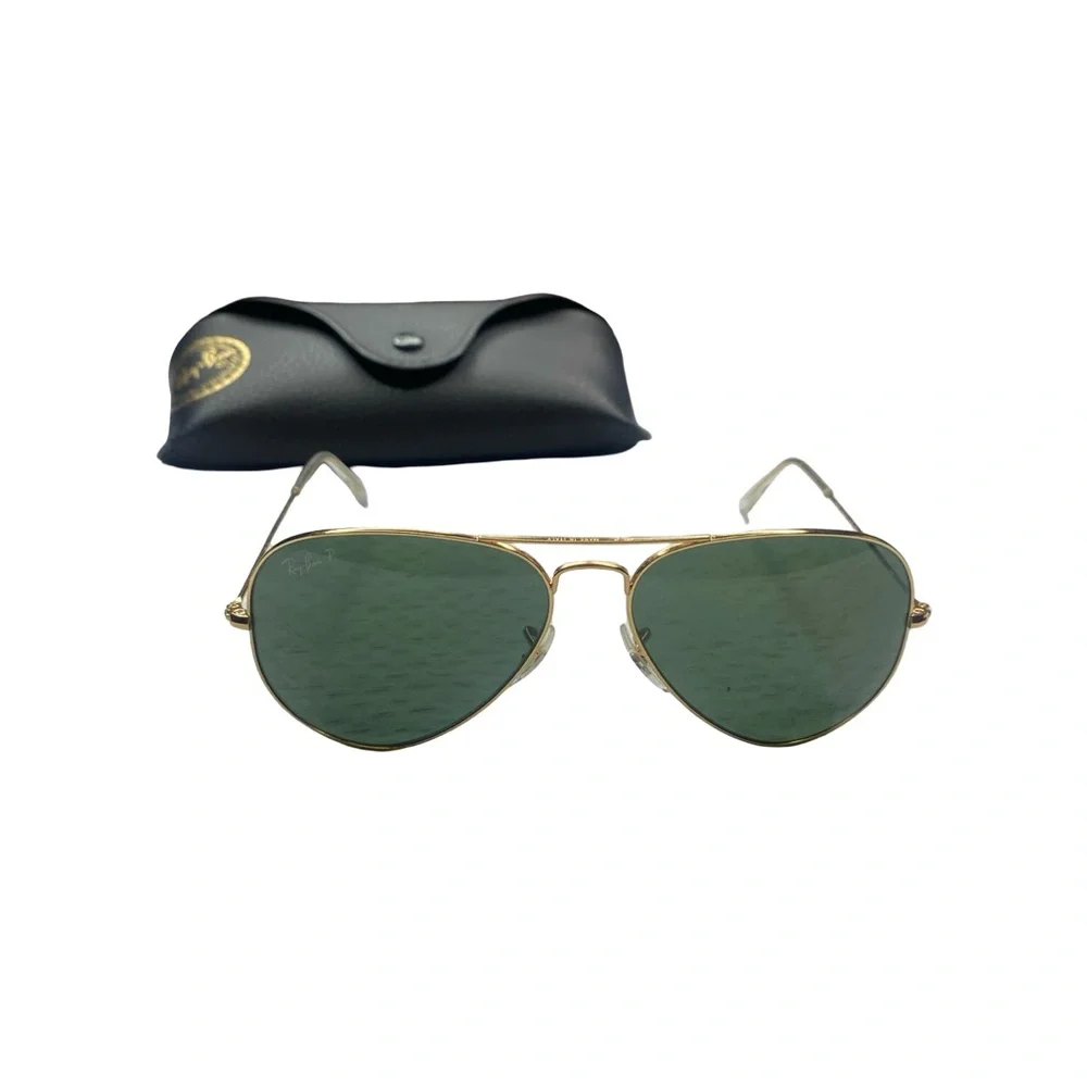 Ray-Ban Aviator Gold Frame Sunglasses with Dark Green Lenses